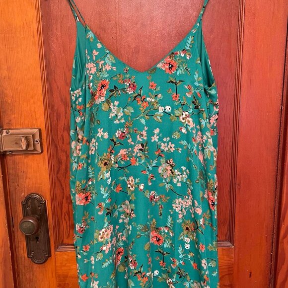 Xhiliration Green Floral Slip Dress - Picture 5 of 5
